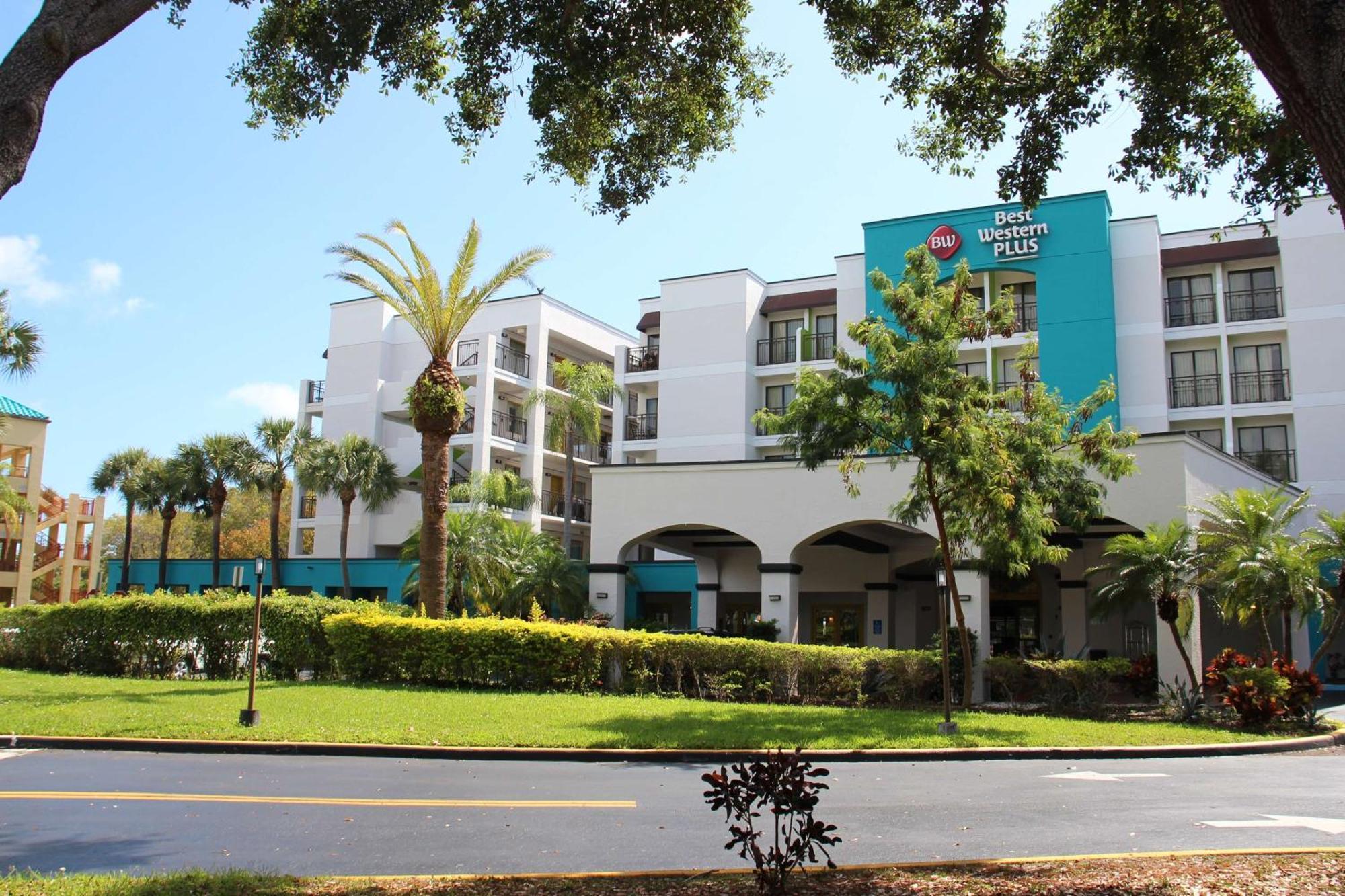 Best Western Plus Deerfield Beach Hotel & Suites Exterior photo